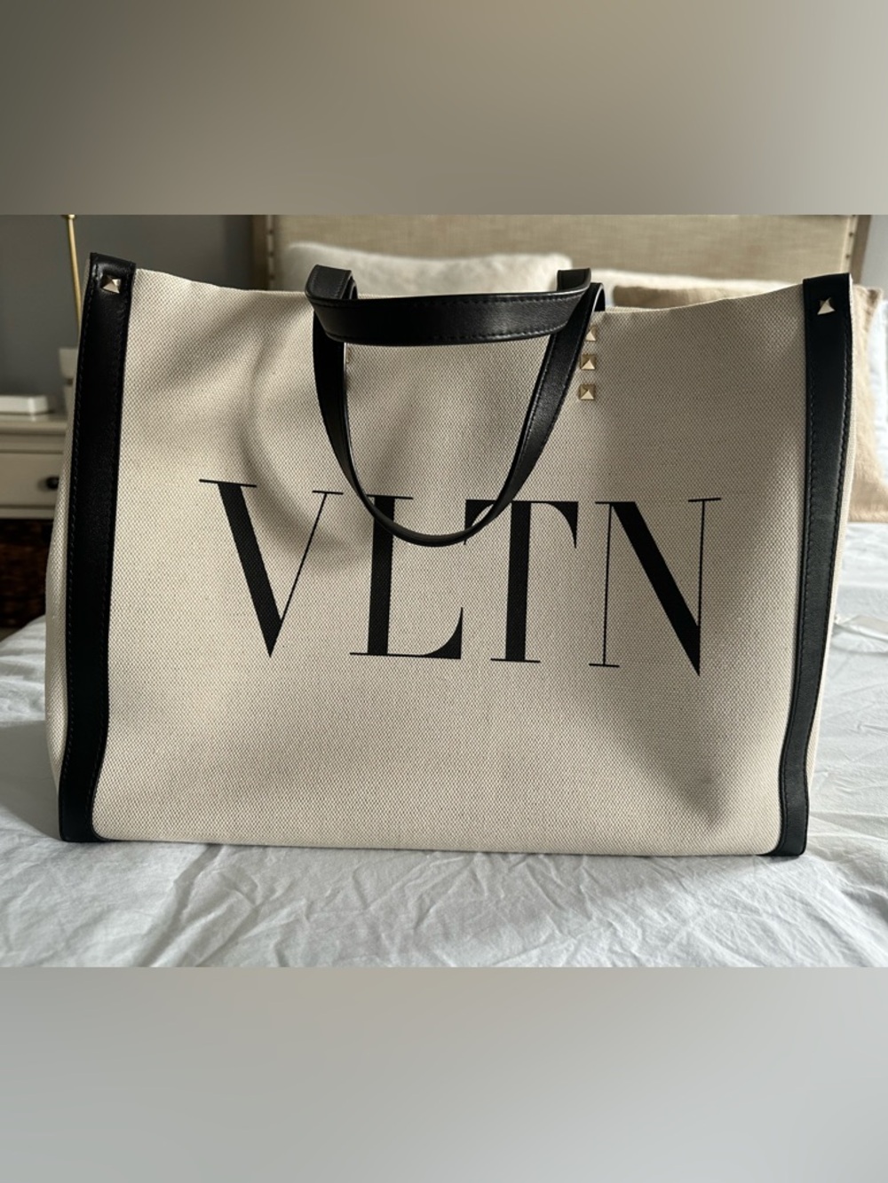 VALENTINO VLTN Grande Plage Medium Canvas Tote Bag in Beige and Black